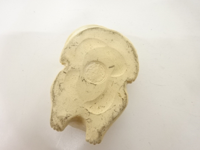  萩焼　十二代　田原陶兵衛造　寅　香合